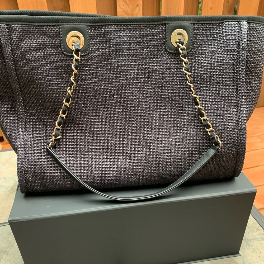 “SOLD” CHANEL Large Shopping Bag 30cm - Picture 7 of 8
